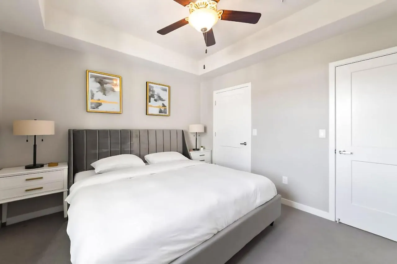 Chic Apt W Jacuzzi, Pool, Bbq, & Mountain Views Sparks